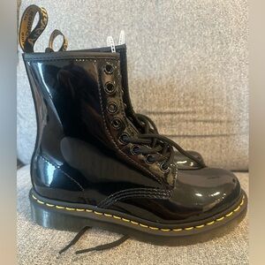 Dr. Martens 1460 Patent Leather Lace Up Boots Black Women 6 NWOB